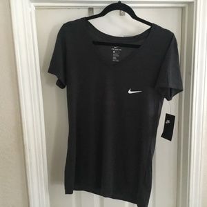 New Women’s Nike T-Shirt (Dri Fit) size Small